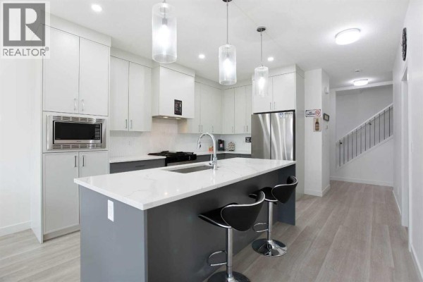 Foyer - 91 Copperhead Grove Se, Calgary, AB T2Z5H4 Photo 4