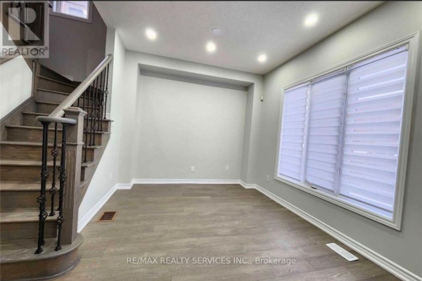 91 Daden Oaks Drive, Brampton, ON L6P3R9 Photo 5