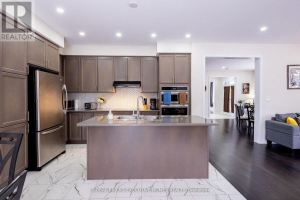 Family room - 91 Higgins Avenue, Thorold, ON L3B5N5 Photo 5