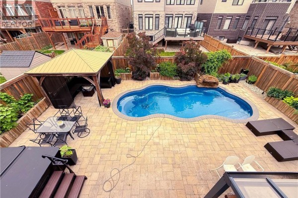 4pc Bathroom - 91 Mccann Street, Guelph, ON N1G0A8 Photo 2