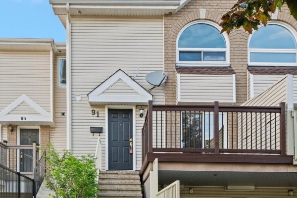 Laundry room - 91 Thornbury Crescent, Ottawa, ON K2G6C4 Photo 2