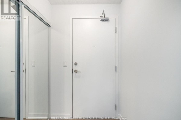 Primary Bedroom - 910 - 1410 Dupont Street, Toronto, ON M6H0B6 Photo 5