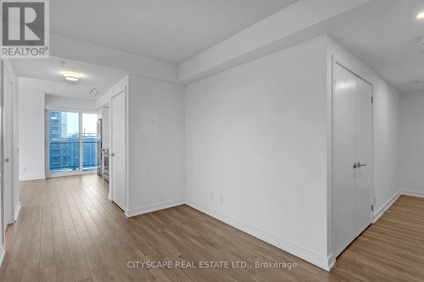 Dining room - 910 - 30 Samuel Wood Way, Toronto, ON M9B1B1 Photo 3