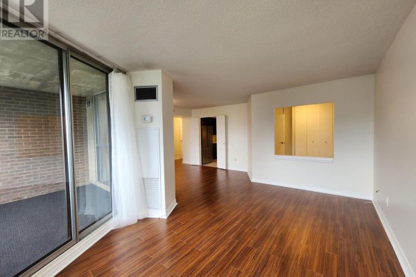 Dining room - 910 - 50 Elm Drive E, Mississauga, ON L5A3X2 Photo 2