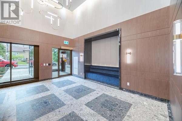 910 - 6 Greenbriar Road, Toronto, ON M2K0H6 Photo 4