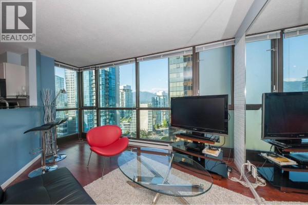 910 1367 Alberni Street, Vancouver, BC V6E4R9 Photo 4