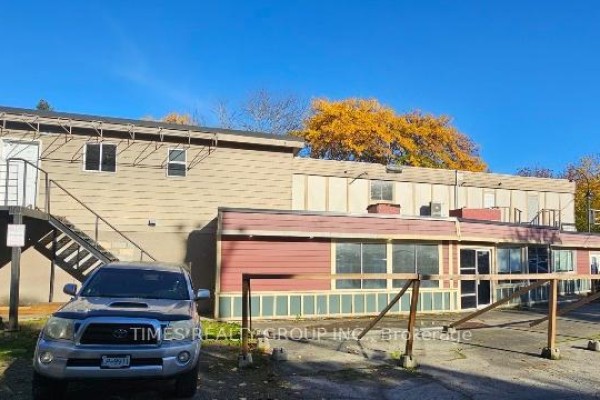 9103 Glover Road, Fort Langley, BC V1M2R6 Photo 4