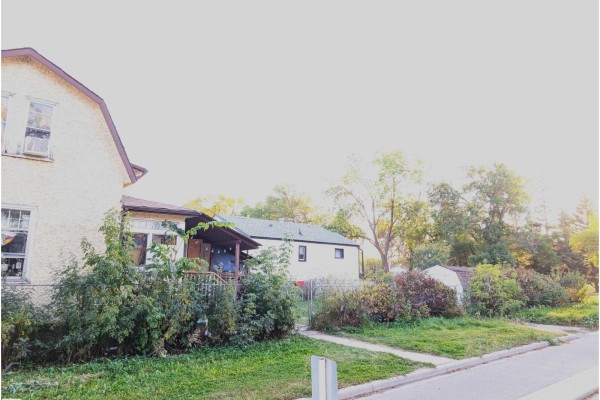 9115 119 Av Nw, Edmonton, AB T5B0W8 Photo 5