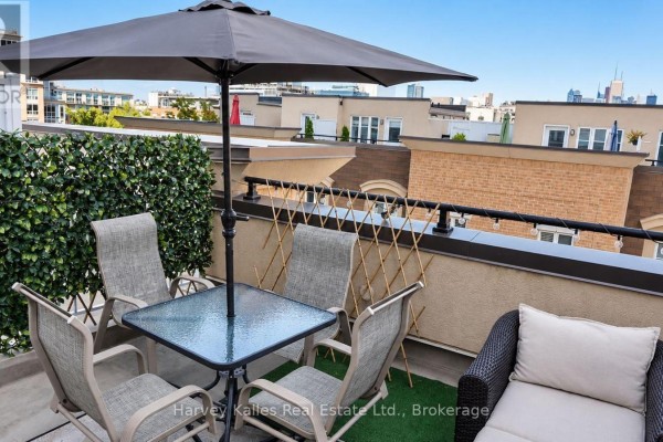 Kitchen - 912 - 50 Western Battery Road, Toronto, ON M6K3P1 Photo 3