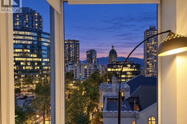912 161 W Georgia Street, Vancouver, BC V6B0K9 Photo 3