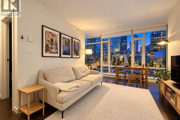 912 161 W Georgia Street, Vancouver, BC V6B0K9 Photo 4