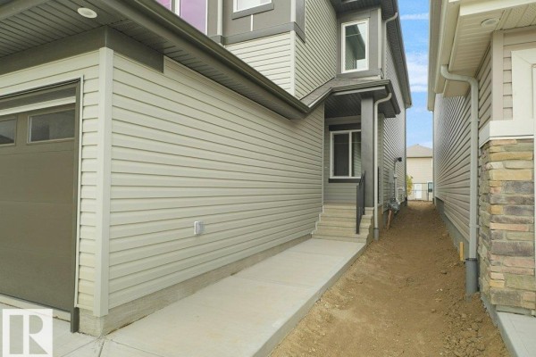 Kitchen - 912 17 Ave Nw Nw, Edmonton, AB T6T2X8 Photo 3