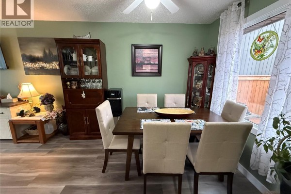 Bedroom - 912 Larson Crescent, Eston, SK S0L1A0 Photo 5
