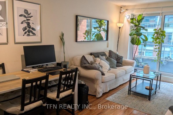 913 - 230 King Street E, Toronto, ON M5A1K5 Photo 2