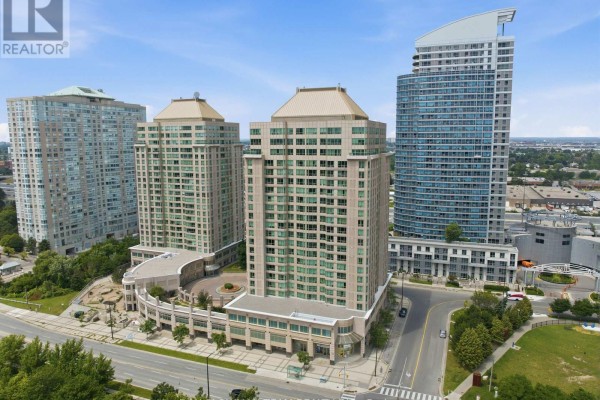 913 - 8 Lee Centre Drive, Toronto, ON, photo 3