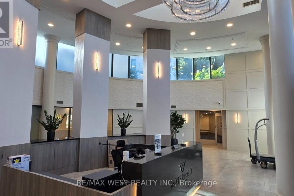 Den - 914 - 2083 Lake Shore Boulevard, Toronto, ON M8V4G2 Photo 4