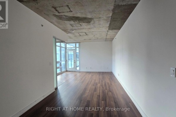 Bedroom - 914 - 210 Simcoe Street, Toronto, ON M5T0A9 Photo 4