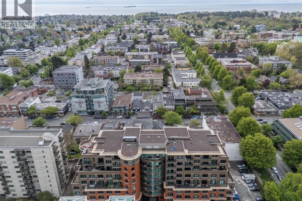 Balcony - 914 1029 View St, Victoria, BC V8V0C9 Photo 2