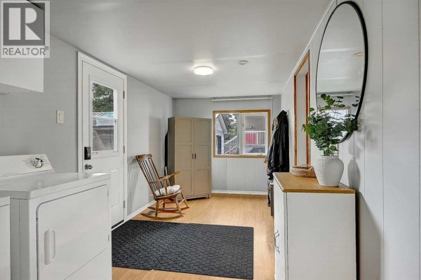 3pc Bathroom - 914 6 Avenue, Beaverlodge, AB T0H0C0 Photo 3