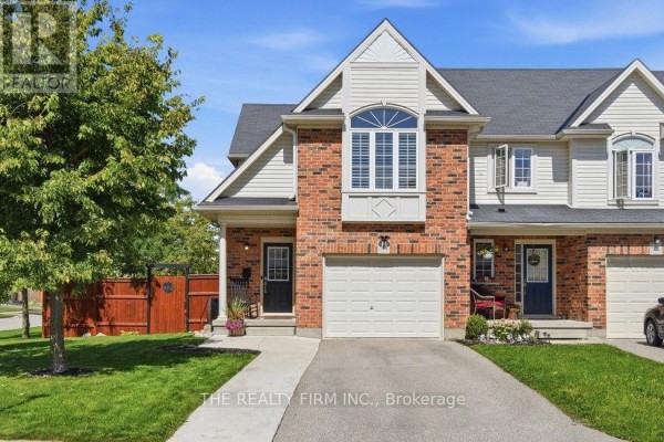 914 Silverfox Crescent, London North