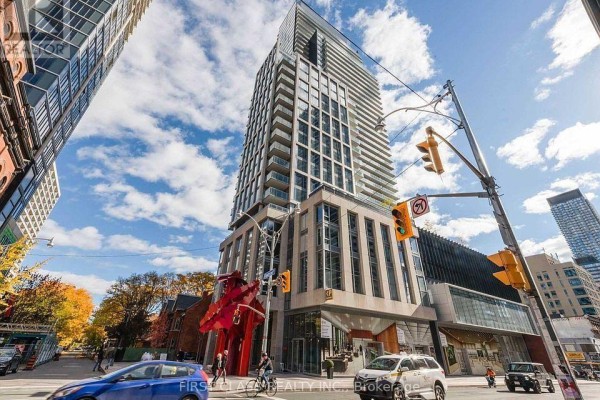 915 - 1 Gloucester Street, Toronto