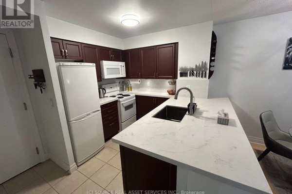 Bedroom - 915 - 2121 Lake Shore Boulevard W, Toronto, ON M8V4E9 Photo 4