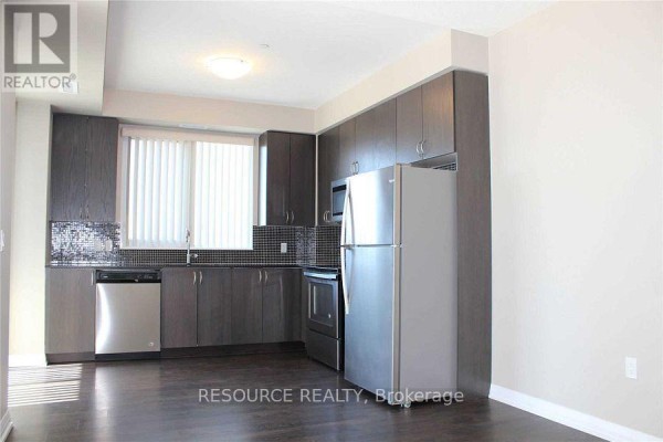 Primary Bedroom - 915 - 9560 Markham Road, Markham, ON L6E0N6 Photo 3