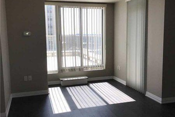 Bedroom - 915 - 9560 Markham Road, Markham, ON L6E0N6 Photo 4