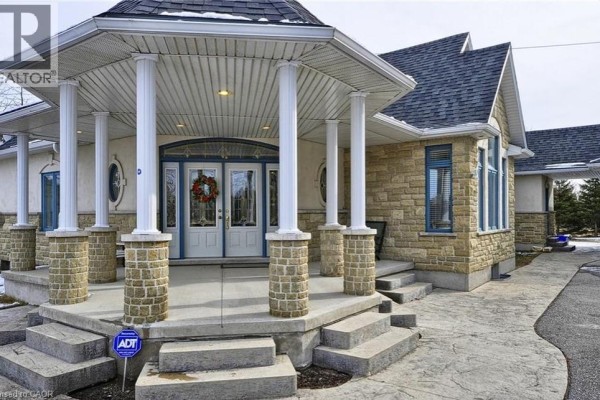 915 Briardean Road, Cambridge, ON, photo 2