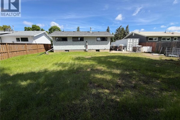 915 Maple Drive, Esterhazy, SK, photo 3