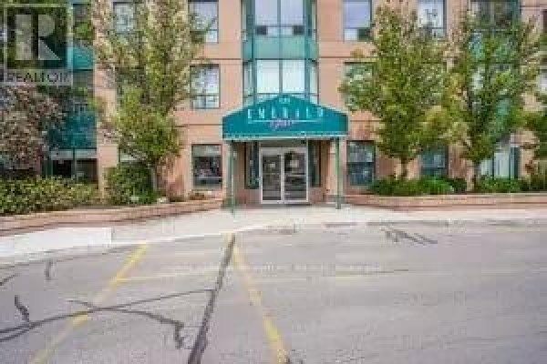 Solarium - 916 - 135 Hillcrest Avenue, Mississauga, ON L5B4B1 Photo 4