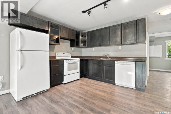916 Athol Street, Regina