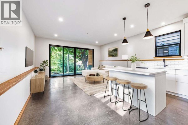 916 Carbonate Street Unit# 1, Nelson