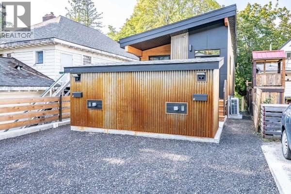 3pc Ensuite bath - 916 Carbonate Street Unit# 1, Nelson, BC V1L4R4 Photo 3