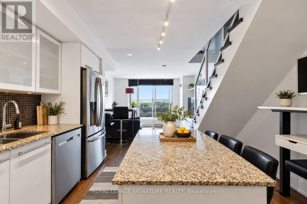 Apartment for sale at 917 - 1040 The Queensway, Toronto, ON - MLS® oESIq5