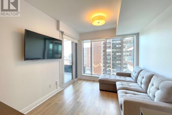 Foyer - 917 - 21 Park Street E, Mississauga, ON L5G1L7 Photo 5