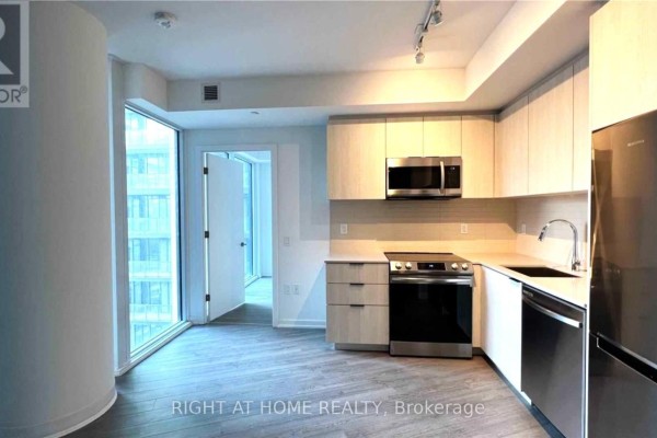 Living room - 917 - 50 Power Street, Toronto, ON M5A0V3 Photo 2