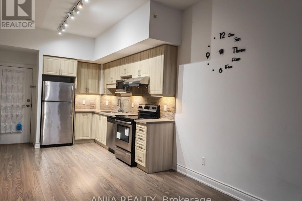 Primary Bedroom - 917 - 89 South Town Centre Boulevard, Markham, ON L6G0E8 Photo 4