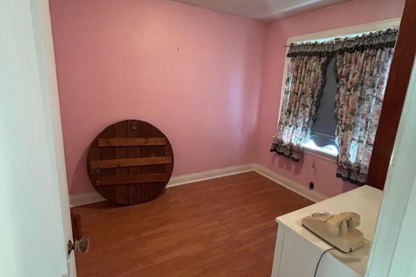 917 Green Street, Whitby, ON L1N4G4 Photo 5