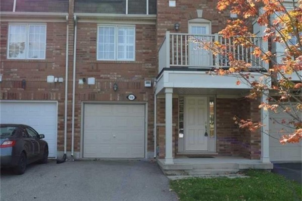 918 Burgess Gardens, Milton