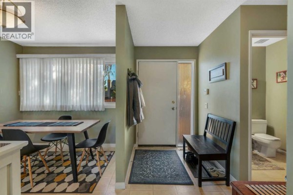 Dining room - 92, 2300 Oakmoor Drive Sw, Calgary, AB T2V4N7 Photo 2