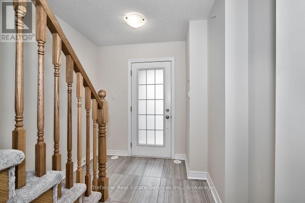 Eating area - 92 - 2280 Baronwood Drive, Oakville, ON L6M0K4 Photo 3