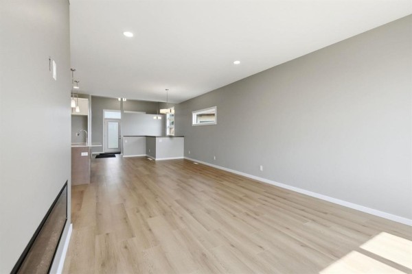 92 100 Grande Pointe Meadows Boulevard, Grande Pointe Photo 5