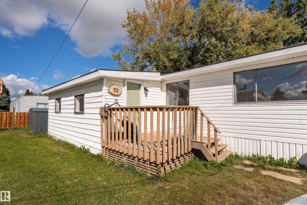#92 305 Calahoo Rd, Spruce Grove, AB, photo 2