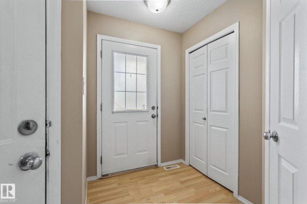 Primary Bedroom - #92 4350 23 St Nw, Edmonton, AB T6T1X8 Photo 5