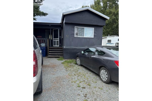 Primary Bedroom - 92 5130 North Nechako Road, Prince George, BC V2K4V9 Photo 2