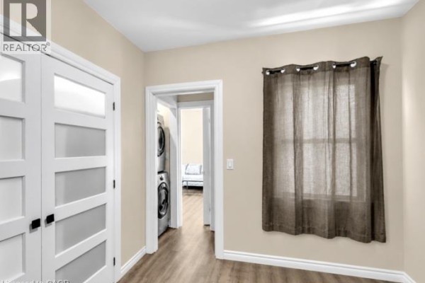 Living room - 92 Alfred Street Unit# Unit 2, Brantford, ON N3S5G2 Photo 5