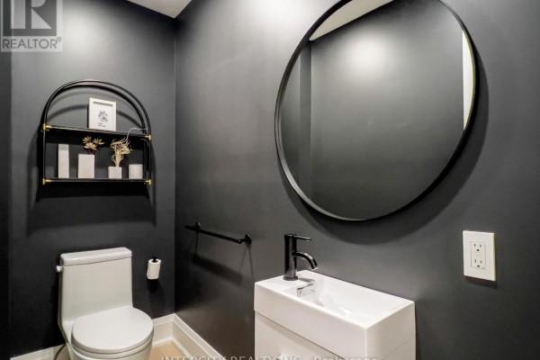 92 Dagmar Avenue, Toronto, ON, photo 3
