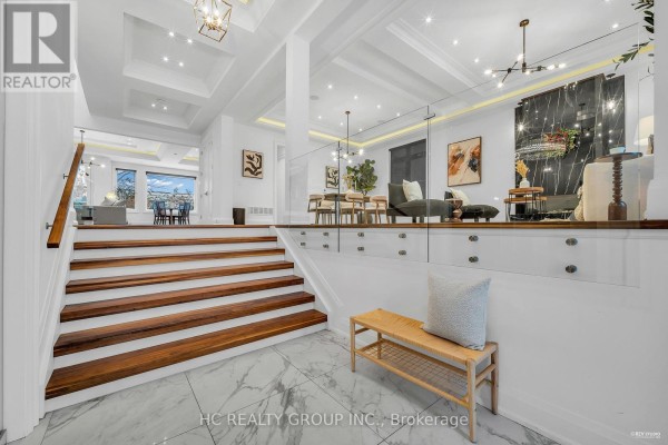 Dining room - 92 Glen Rush Boulevard, Toronto, ON M5N2V1 Photo 5