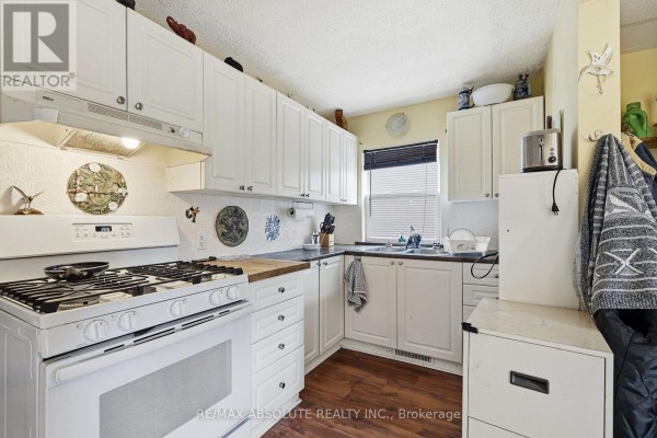 92 Jolliet Avenue, Ottawa, ON K1L5H2 Photo 5